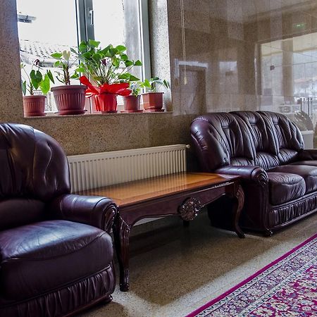 Rubis Hotel Rudozem Extérieur photo